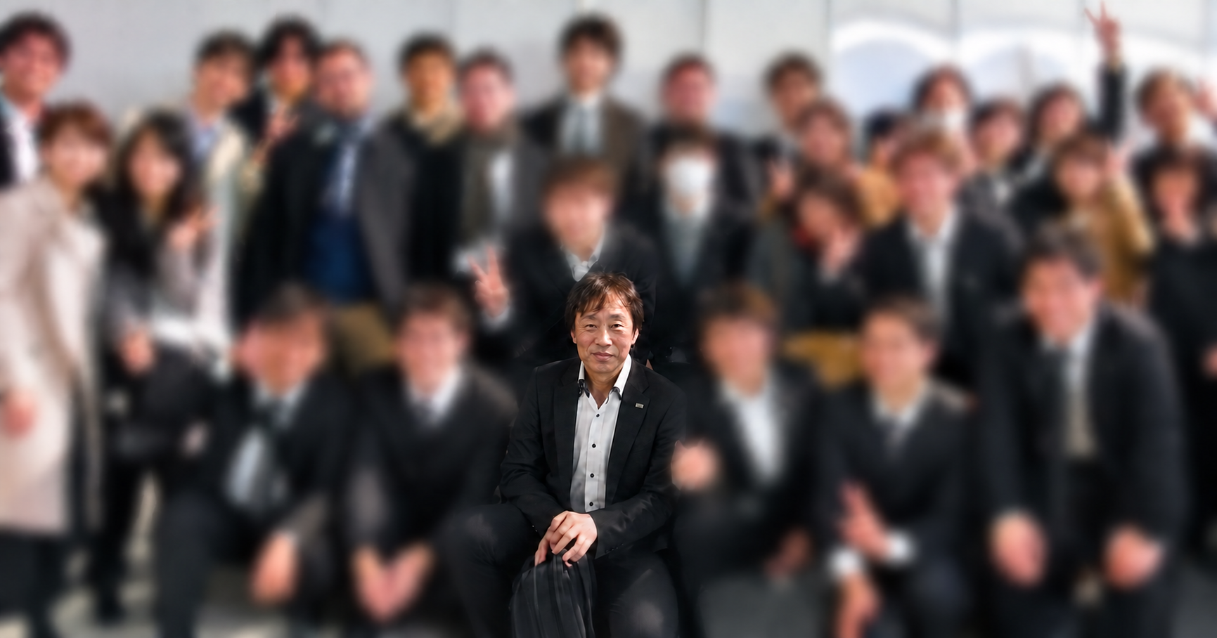 ITエンジニア育成の現場での集合写真